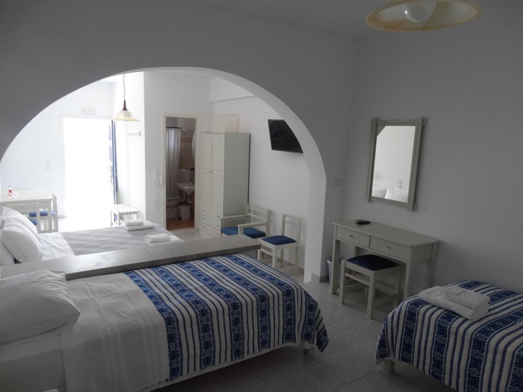 Castelopetra Aparthotel Katapola Exterior foto